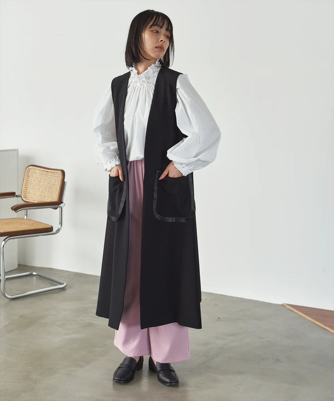pocket pleated long gilet