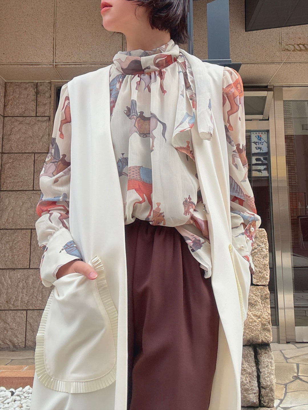 pocket pleated long gilet