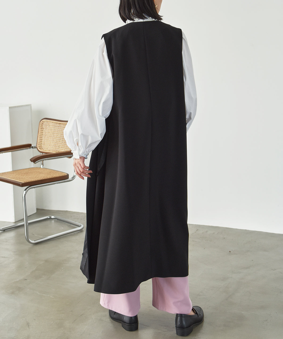pocket pleated long gilet