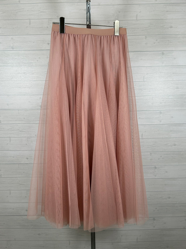 tulle skirt
