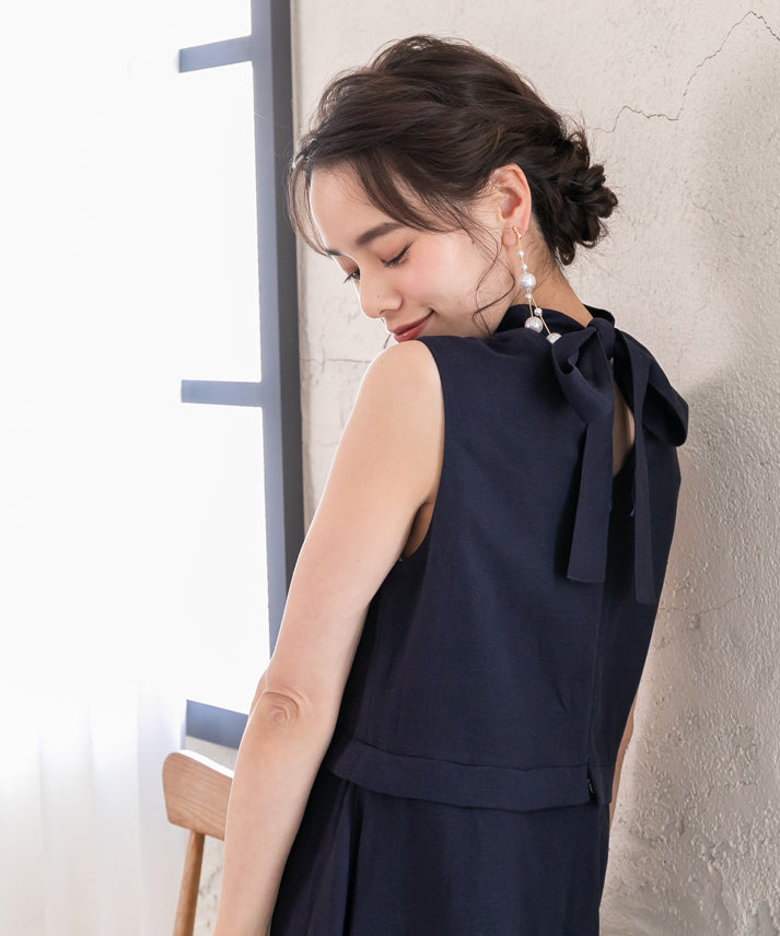 sleeveless bycolor tulle onepiece