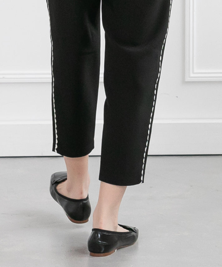 side petit scalloped pants