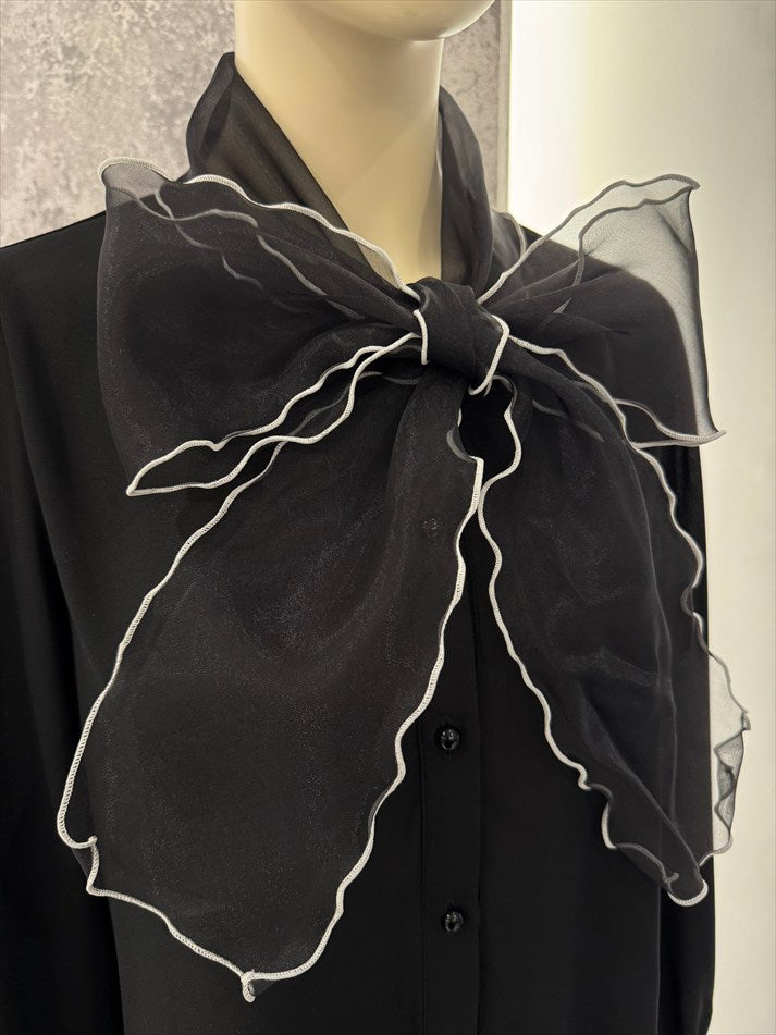 bicolor piping ribbon blouse