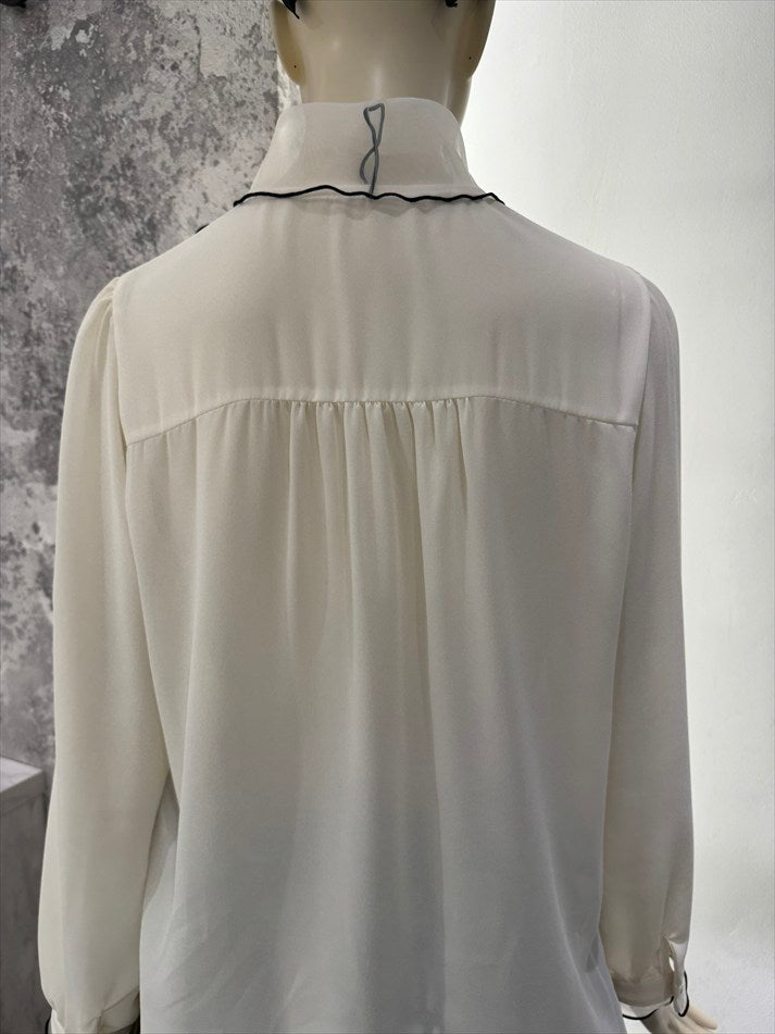 bicolor piping ribbon blouse