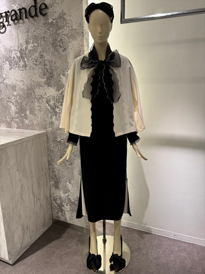 bicolor piping ribbon blouse