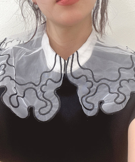 wavy line embroidery false collar