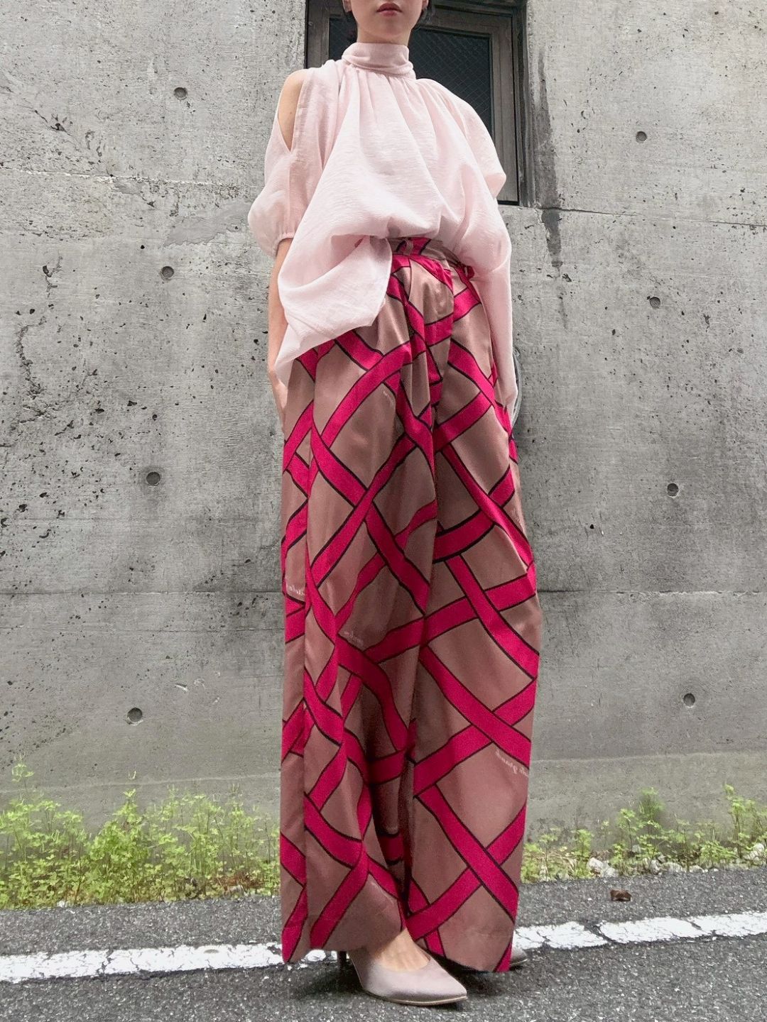 sier slit sleeve blouse