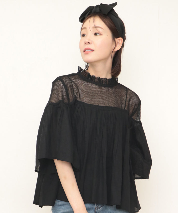 linen decolletage mesh blouse