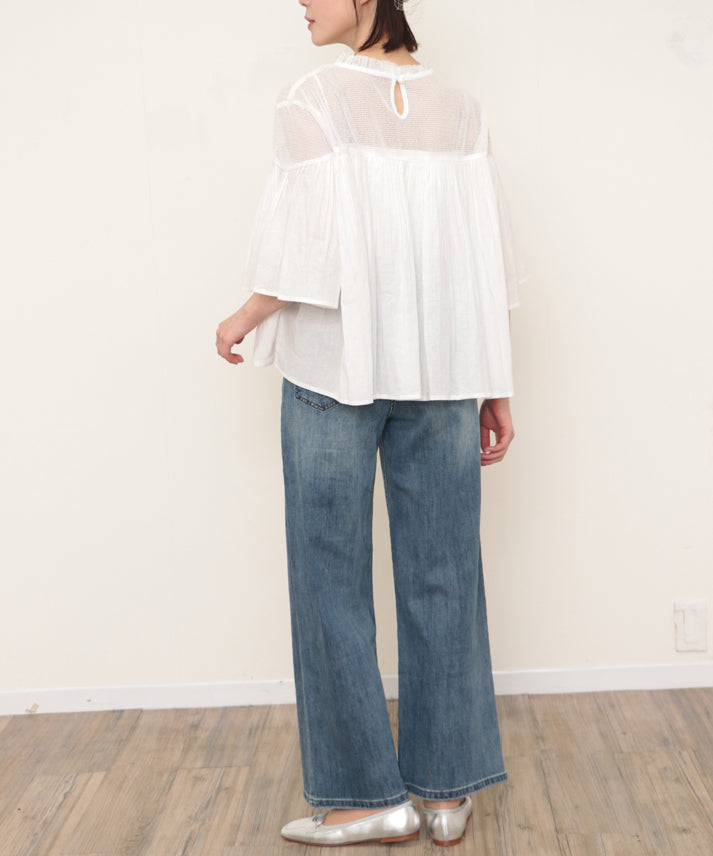 linen decolletage mesh blouse