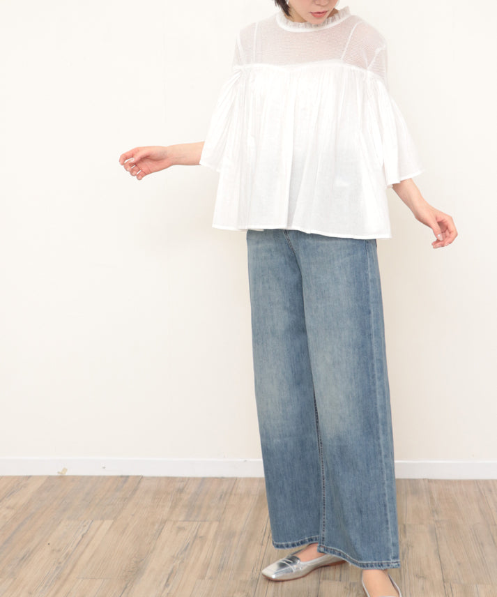 linen decolletage mesh blouse