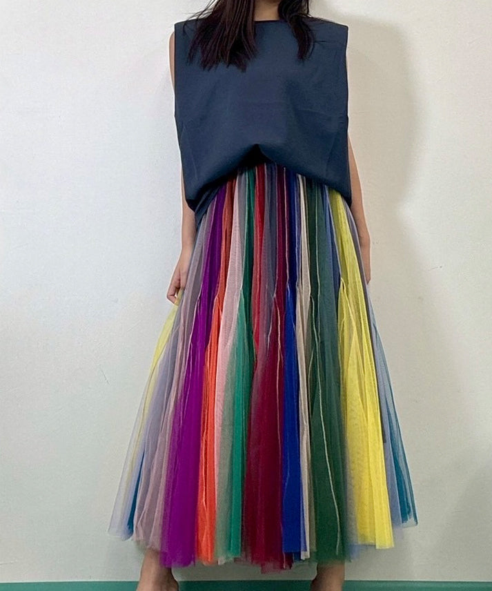 crew neck sleeveless cut and sew (with shoulder pads)