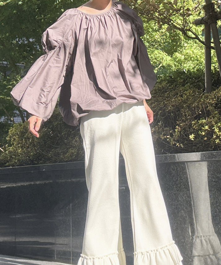 volume long sleeve blouse