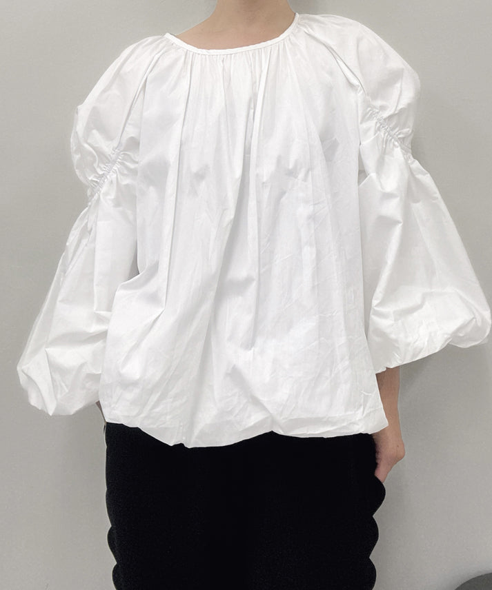 volume long sleeve blouse