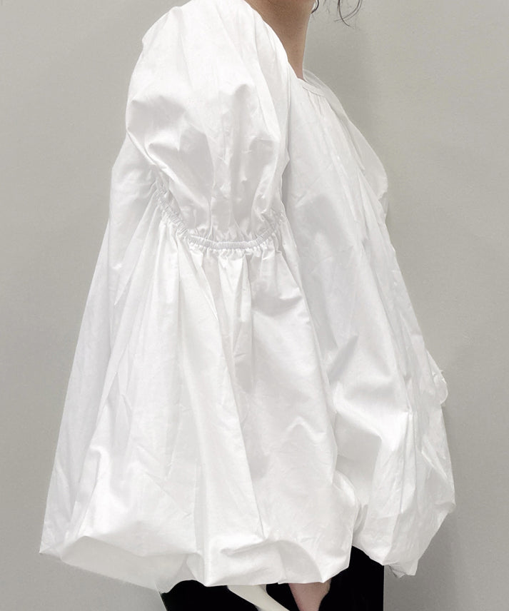 volume long sleeve blouse