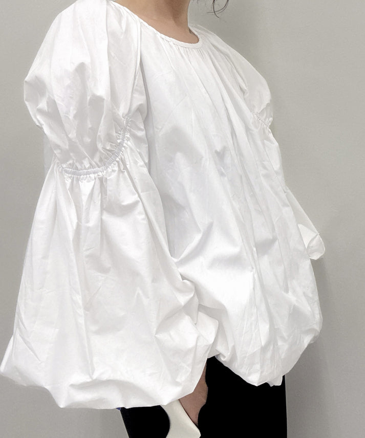 volume long sleeve blouse