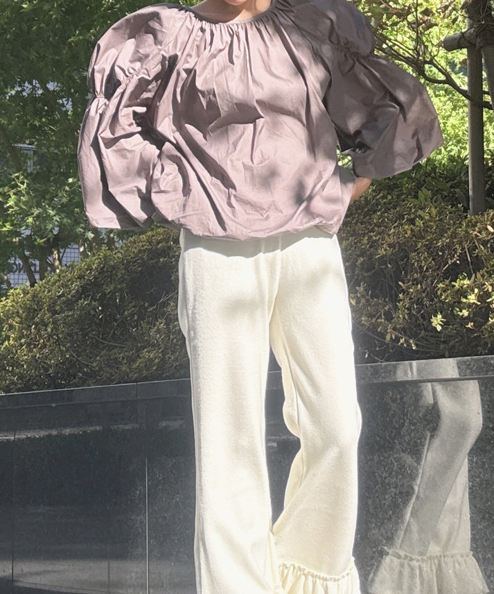 volume long sleeve blouse