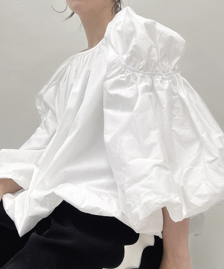 volume long sleeve blouse