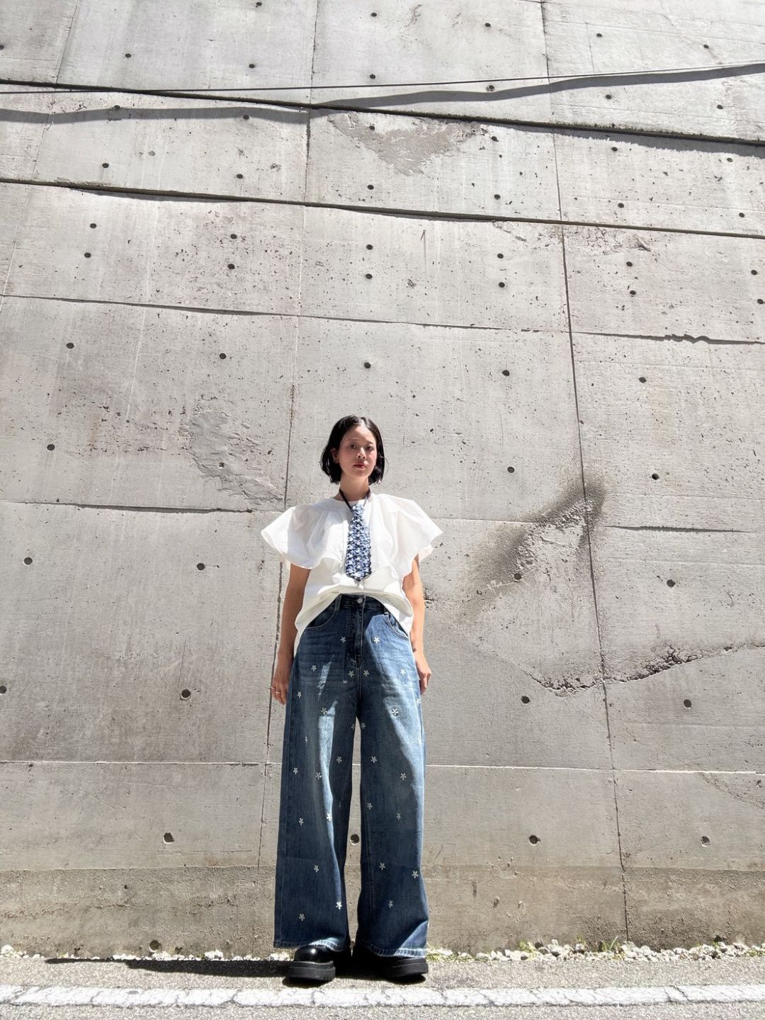 Heart Embroidered Wide Jeans