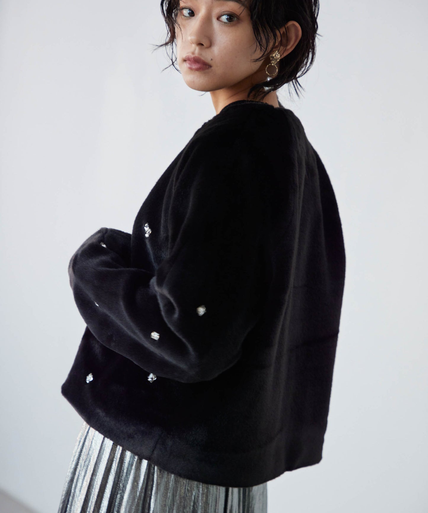 bijou no collar fur jacket