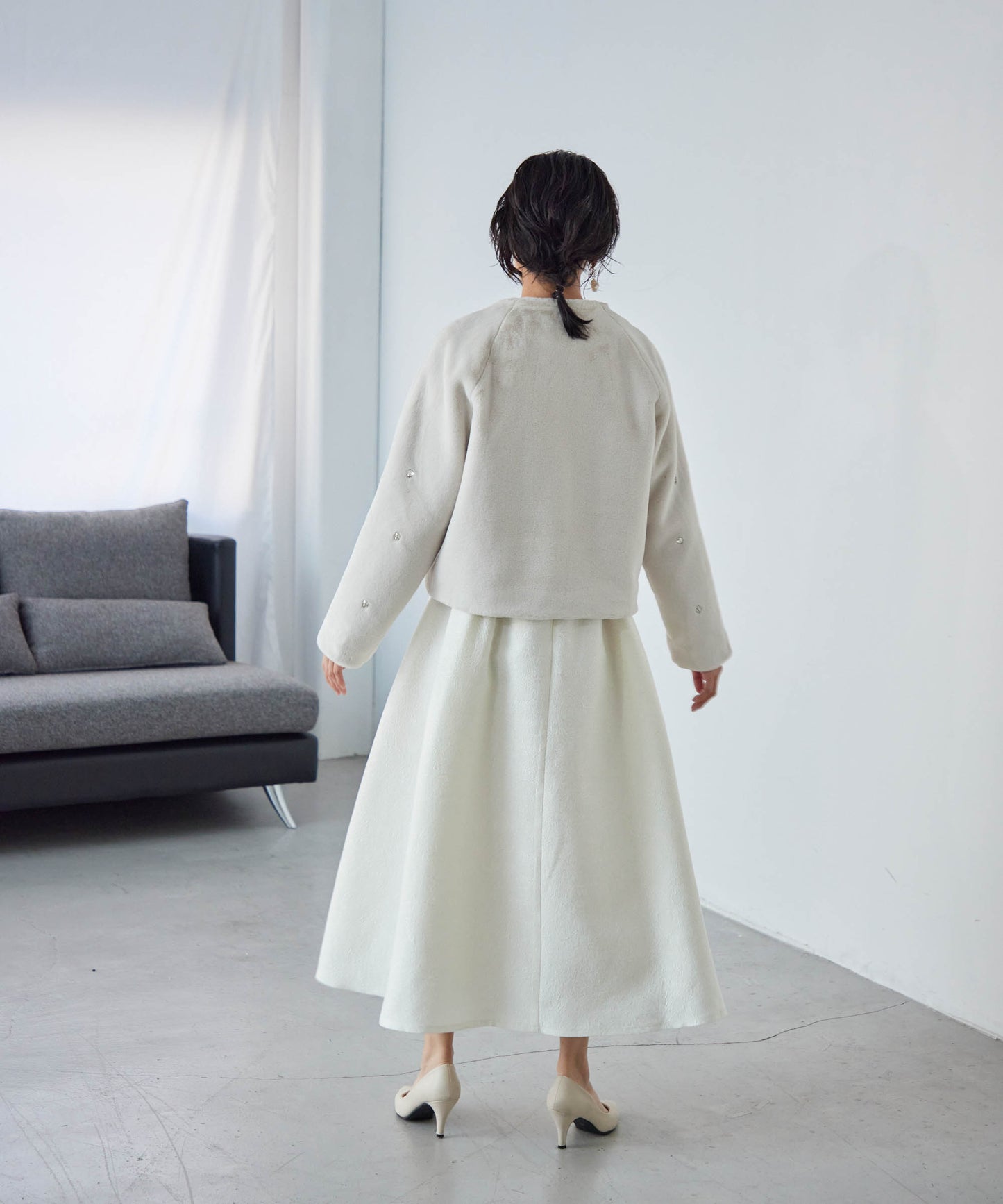 bijou no collar fur jacket