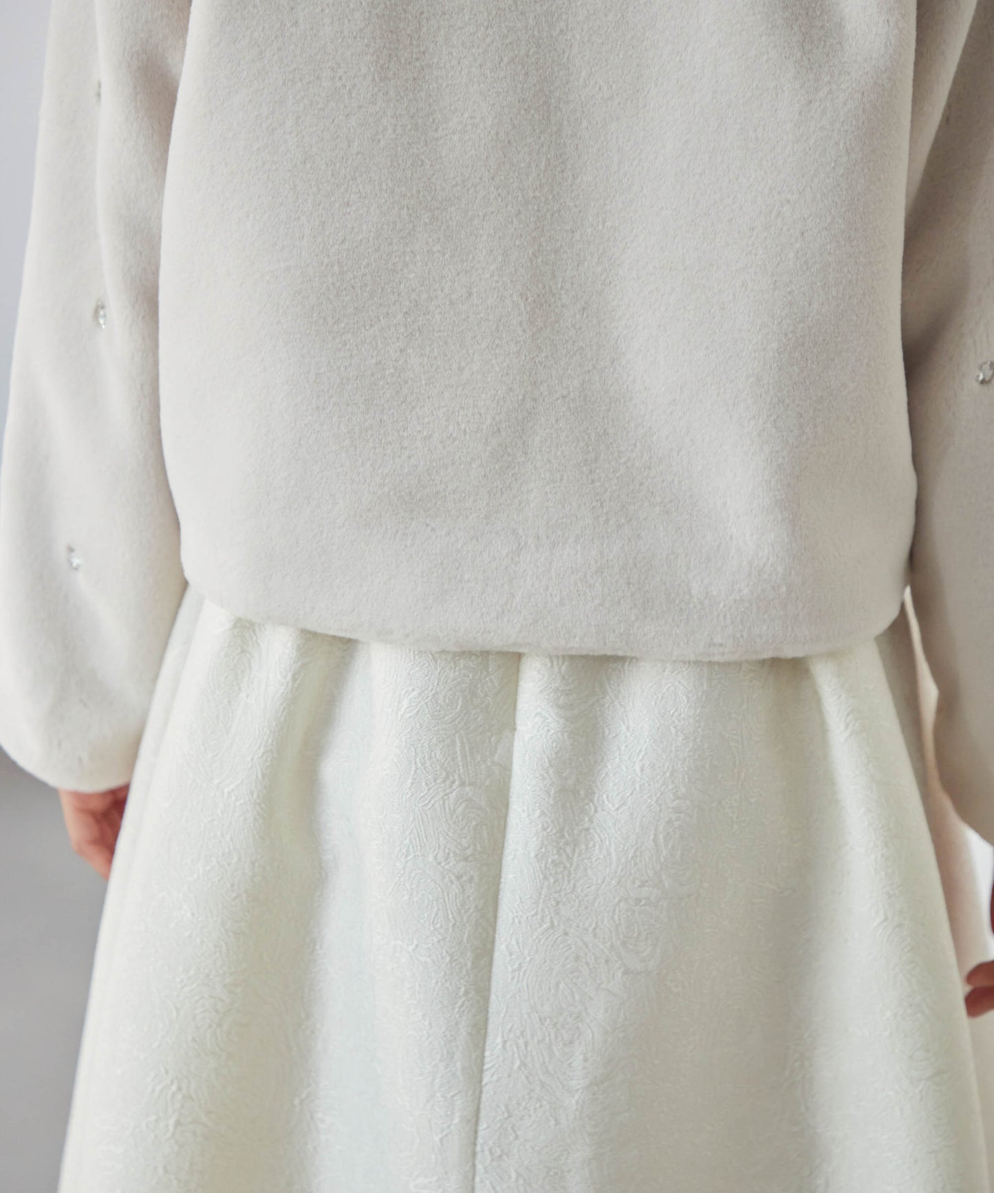 bijou no collar fur jacket