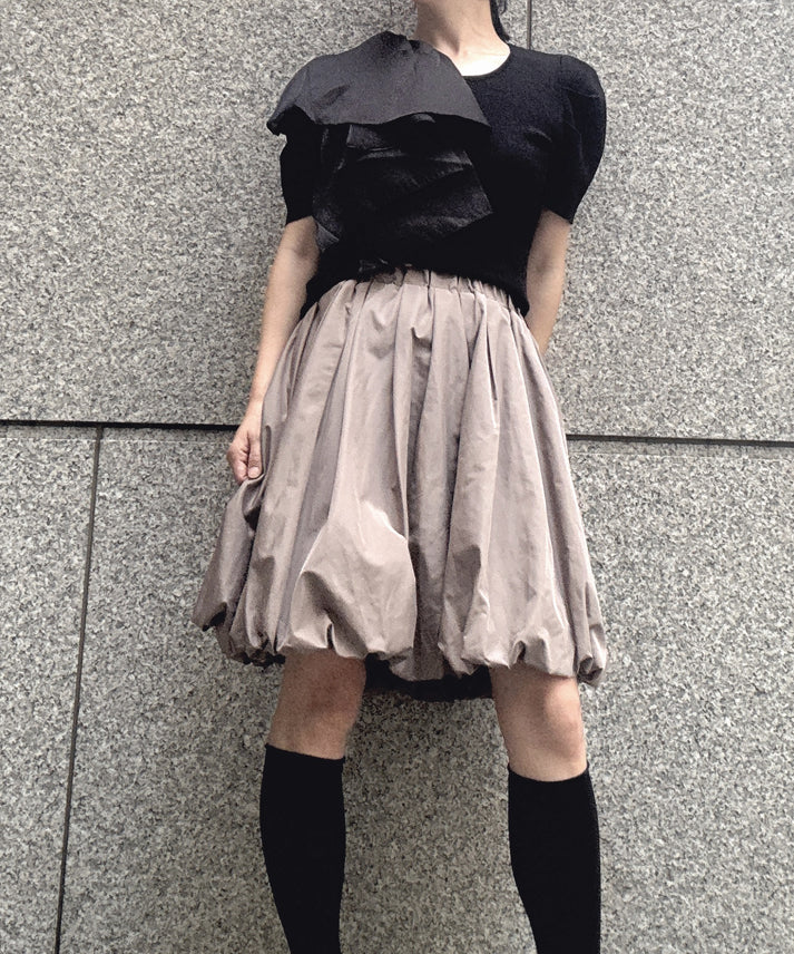 frills shoulder tops