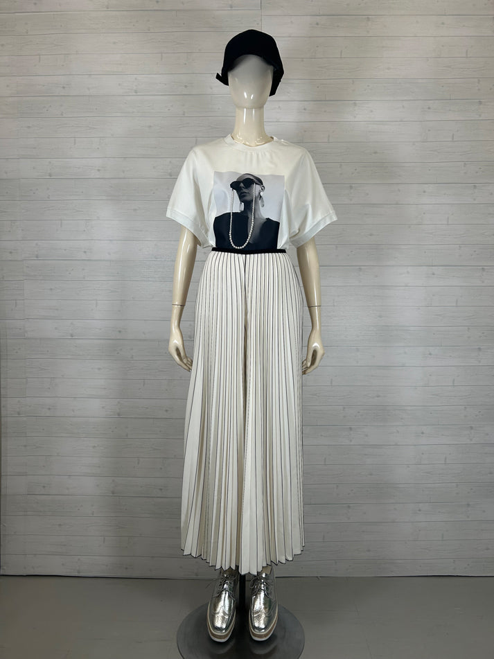 pleats-wide-pants