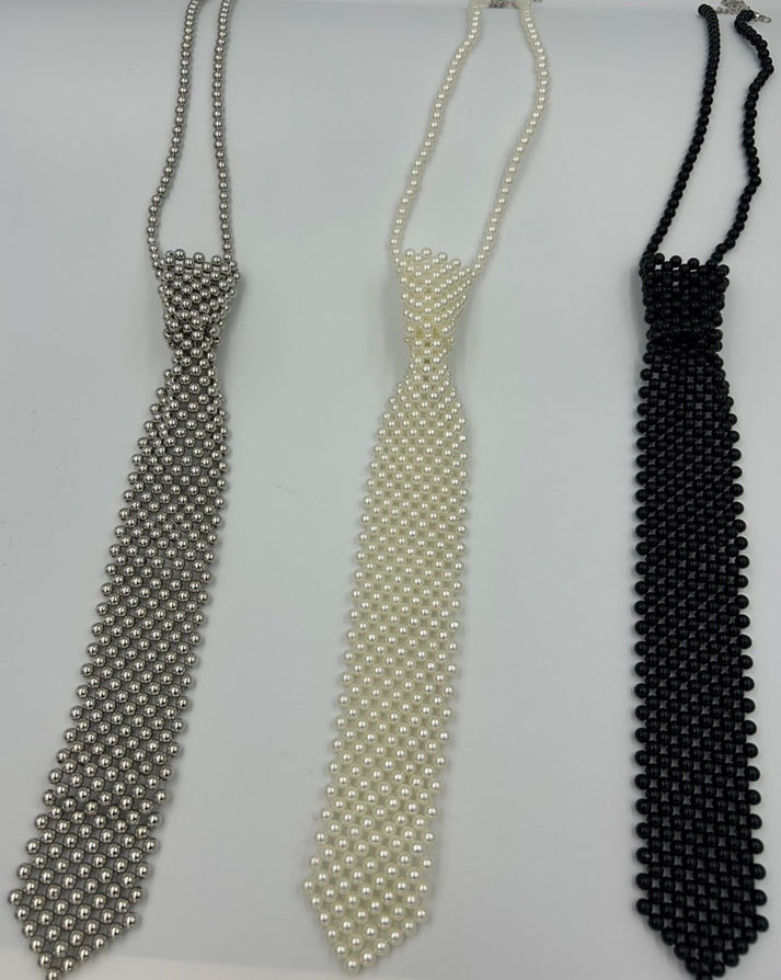 tie necklace