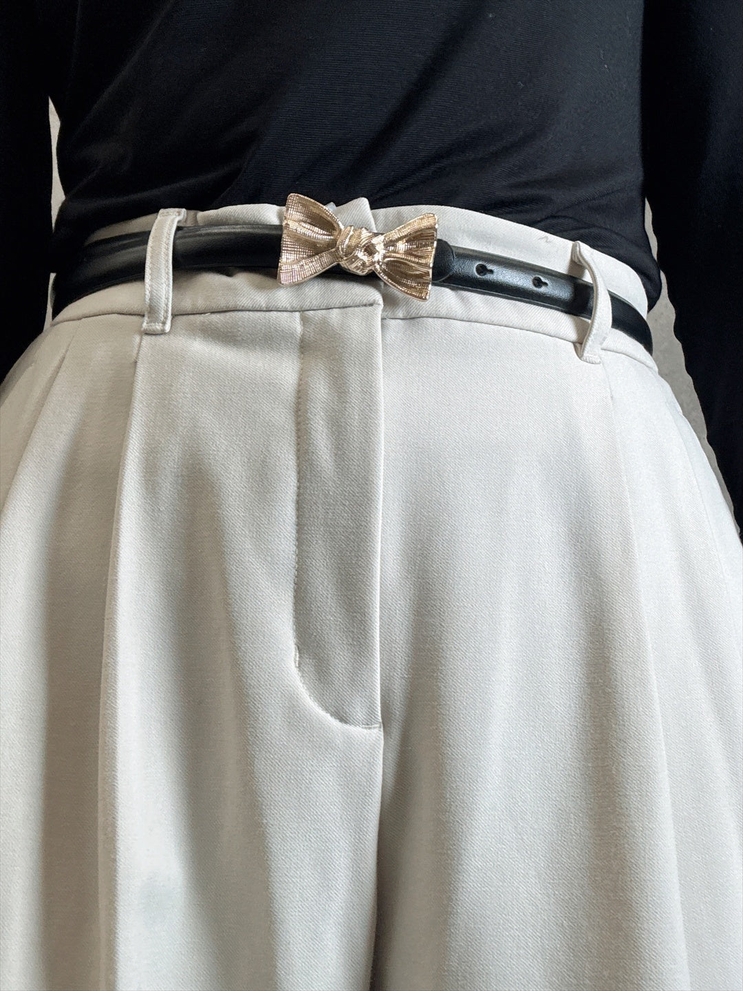 narrow belt with ribbon