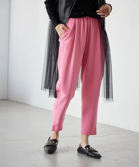 tapered pants