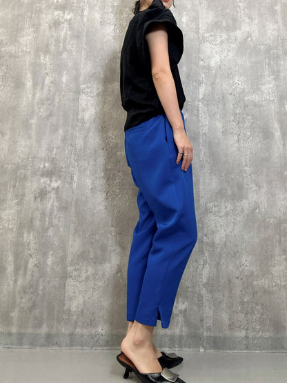 tapered pants