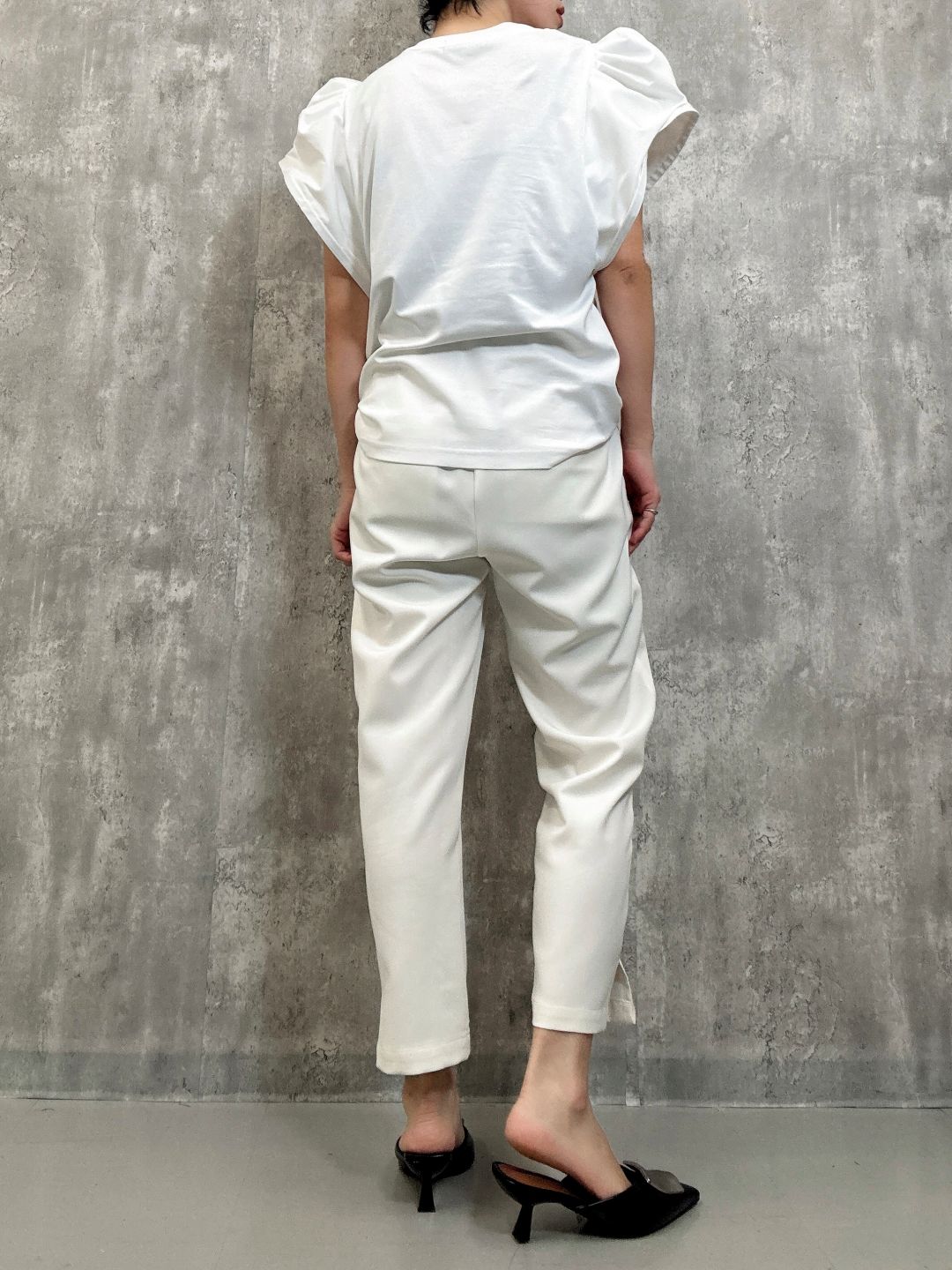 tapered pants