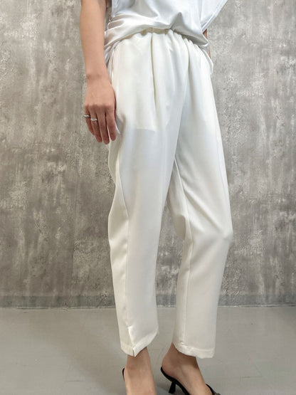 tapered pants