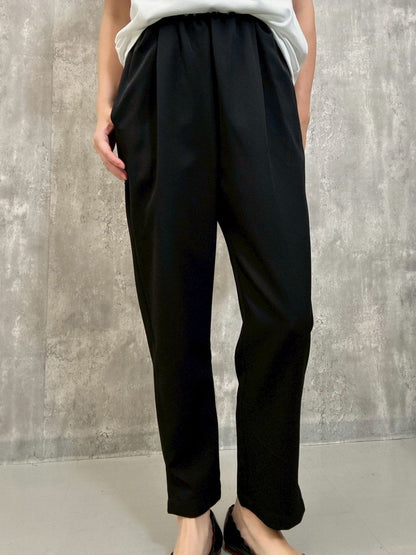 tapered pants
