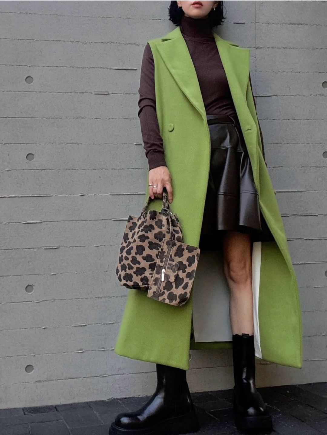 Bijou Button Sleeveless Coat