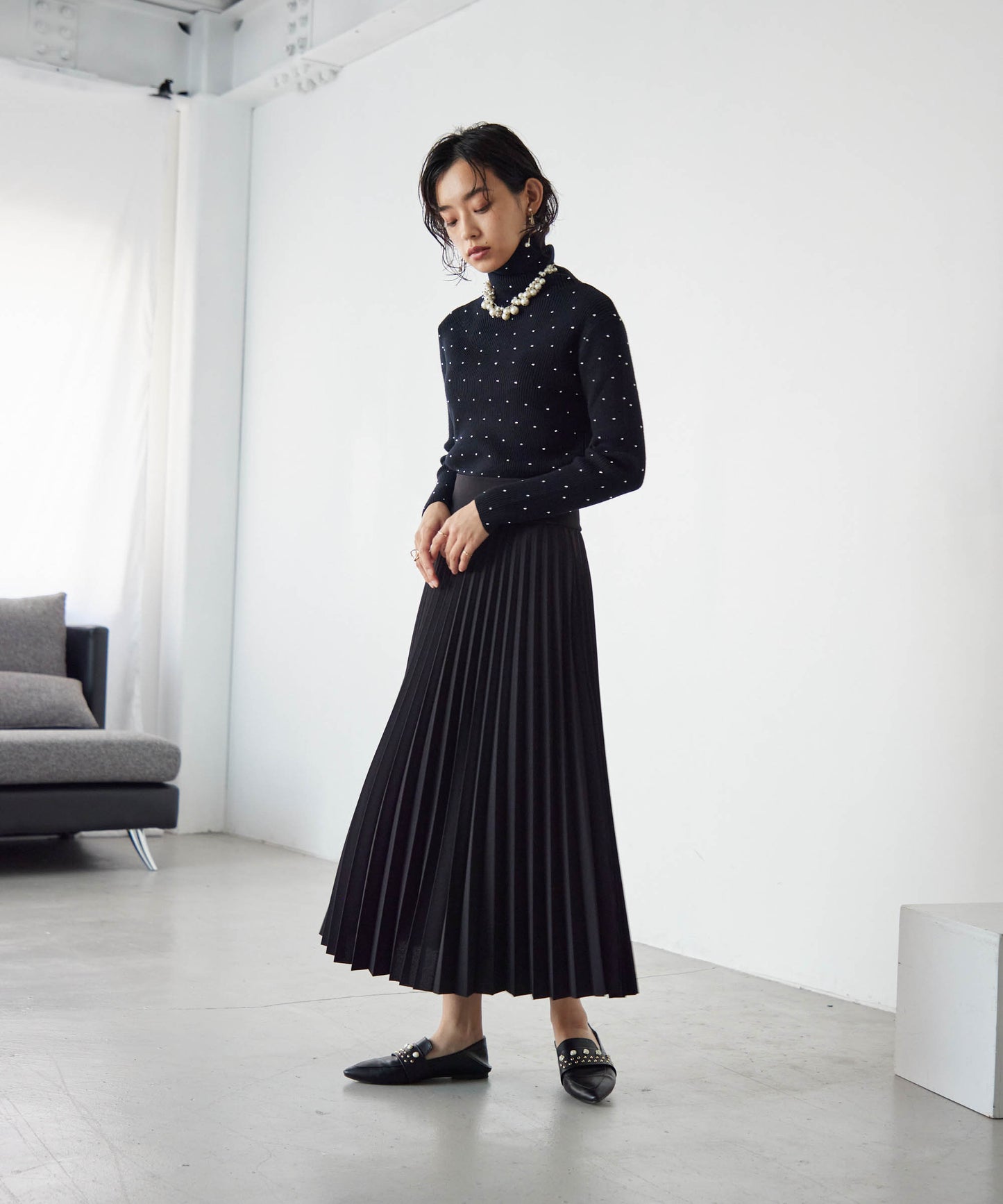 pleated skirt