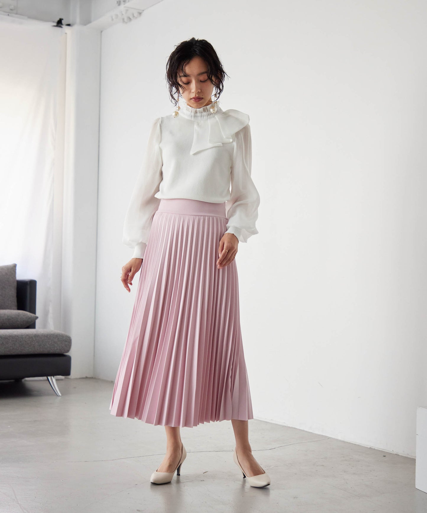 pleated skirt