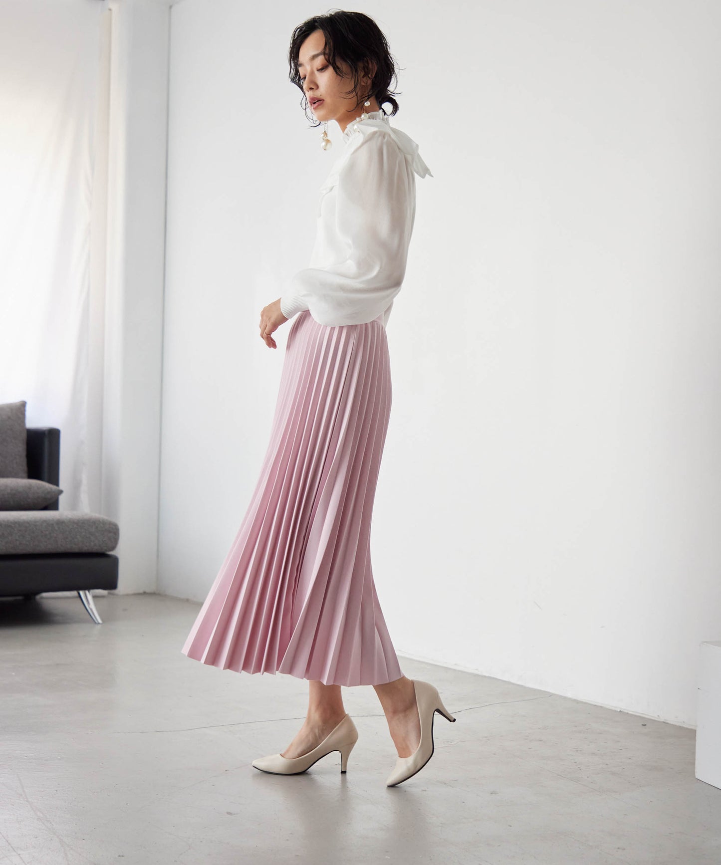 pleated skirt