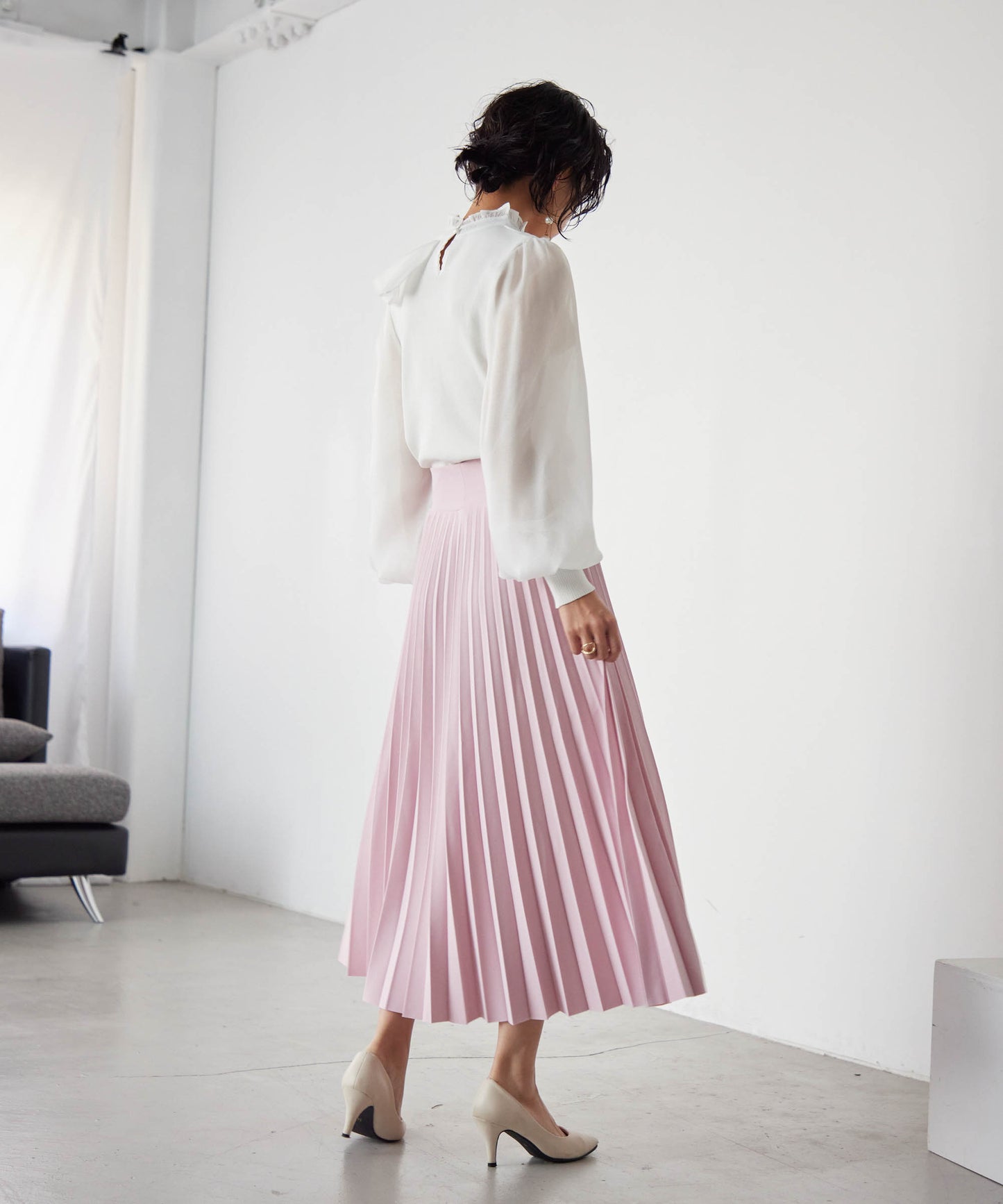 pleated skirt