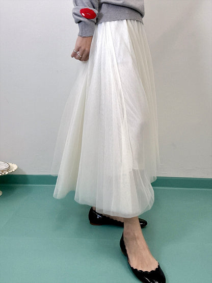 tulle skirt