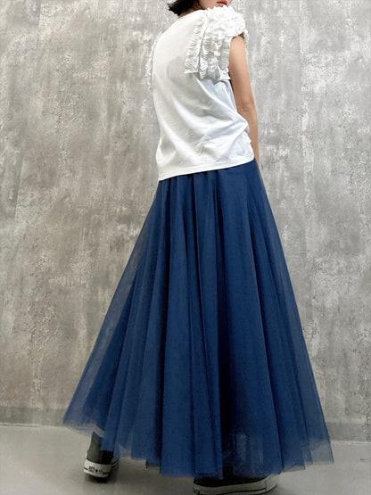 tulle skirt