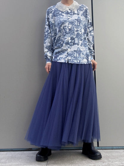tulle skirt