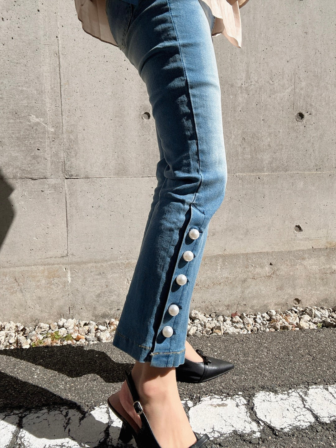 pearl button denim pants