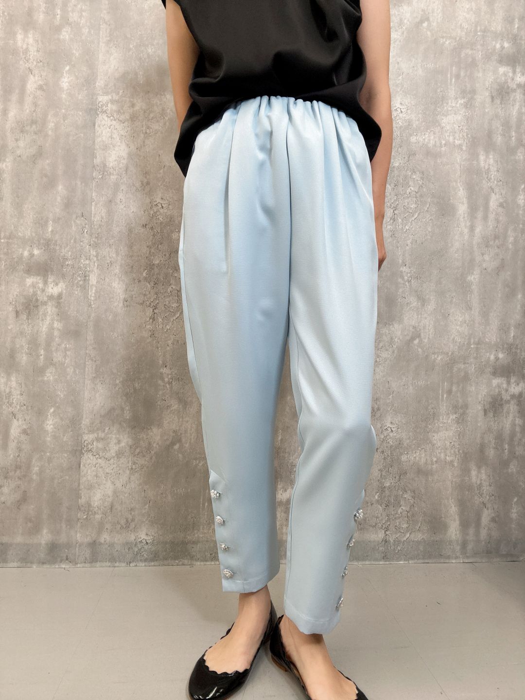 hem bijou button pants