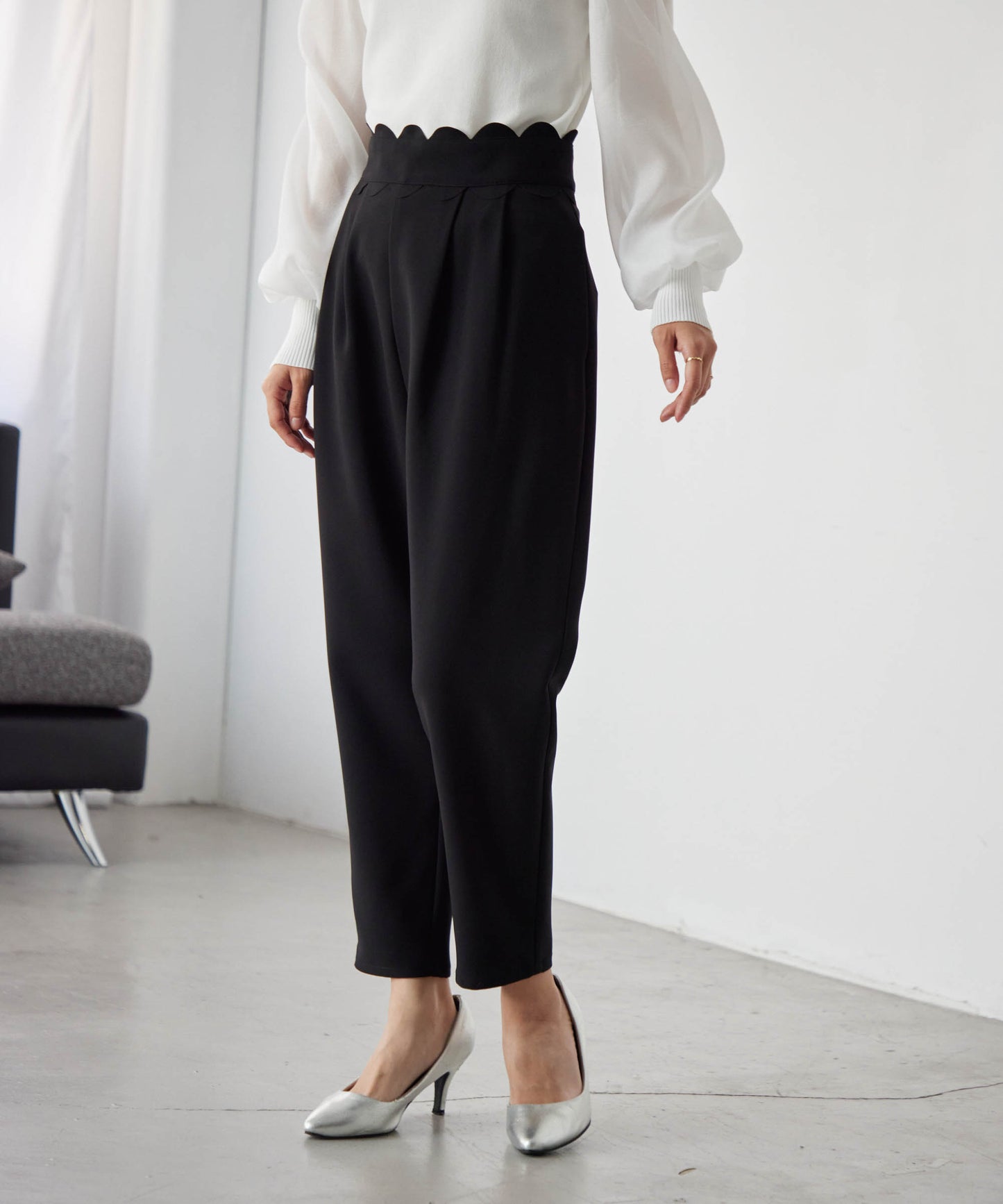 2WAY scalloped pants