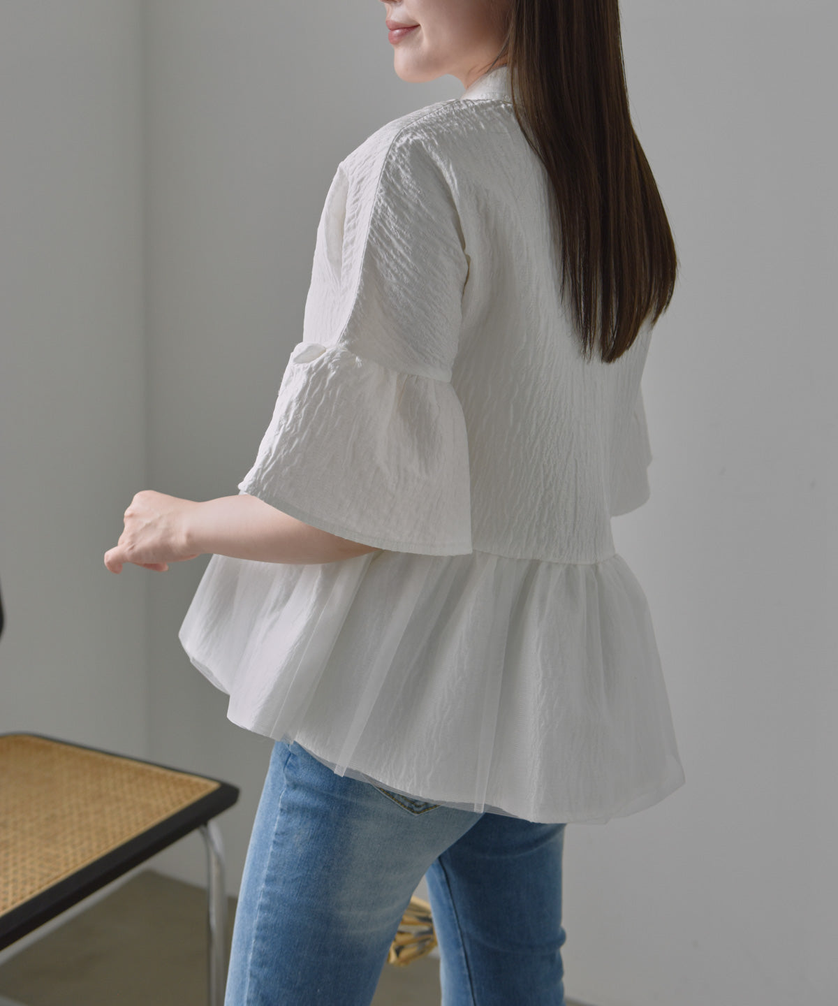 fluffy jacquard hem tulle peplum blouse