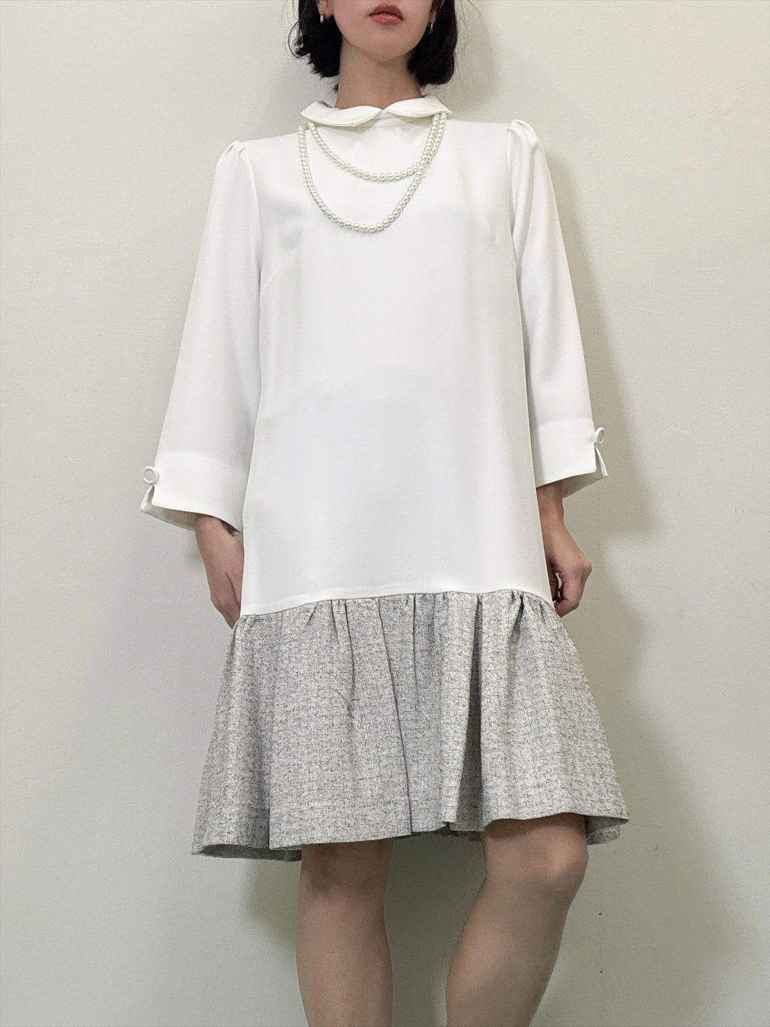 hem switching tweed frills onepiece