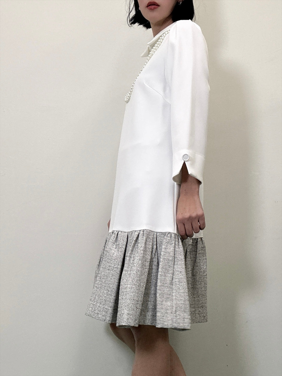 hem switching tweed frills onepiece