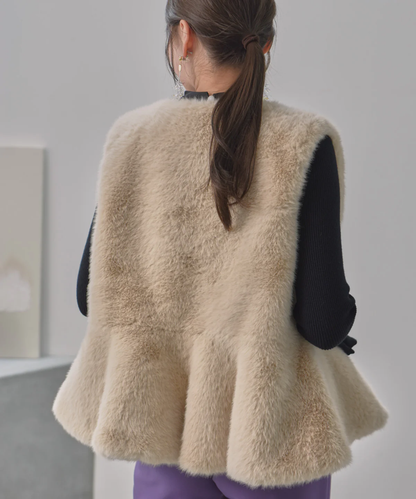 peplum fur vest