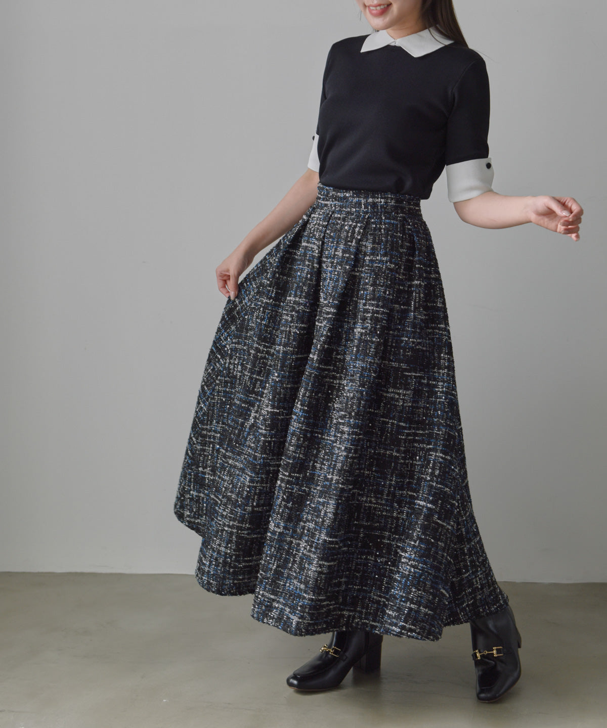 color mix tweed long skirt